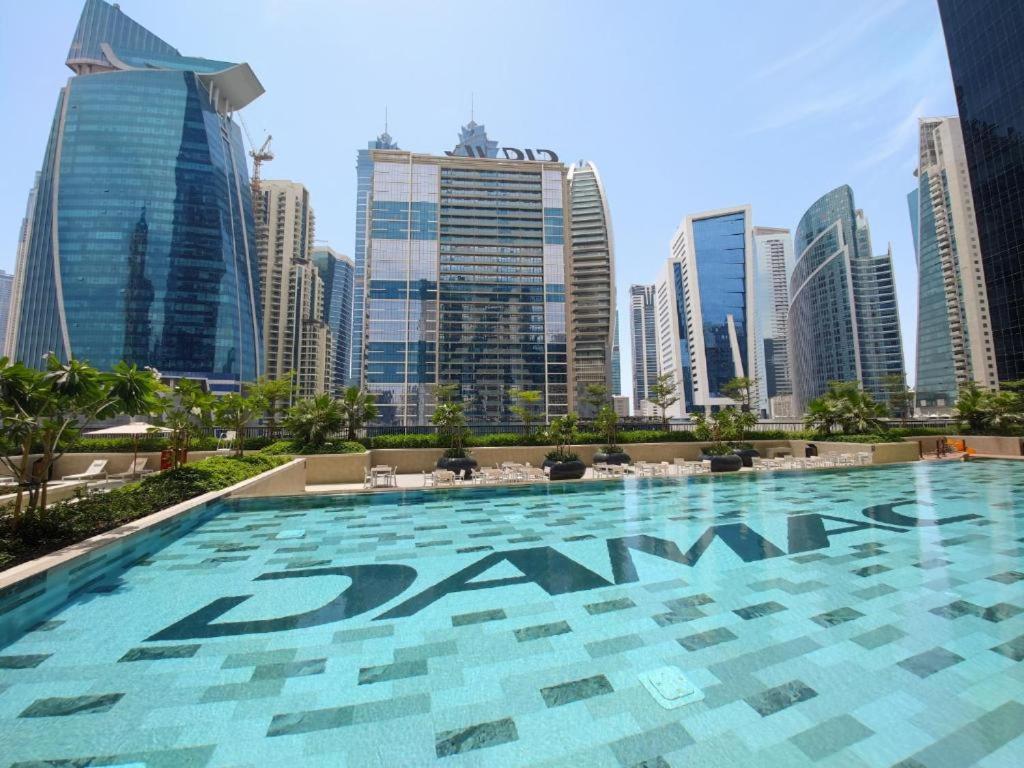 Quiet 1br With River View *